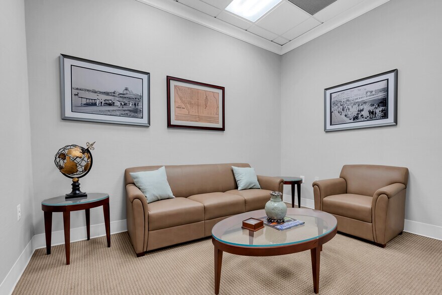 More Photos Of 3443 Route 66, Neptune Medical For Lease