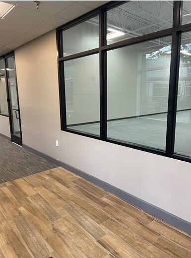 More Photos Of 22001 Northpark Dr, Kingwood Light Manufacturing For Lease