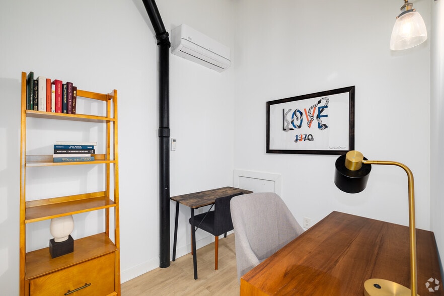 More Photos Of 220 S 47th St, Philadelphia Apartments For Lease