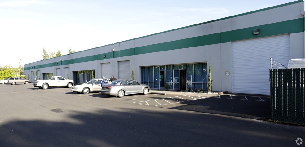 More Photos Of 2903 NE 109th Ave, Vancouver Manufacturing For Lease