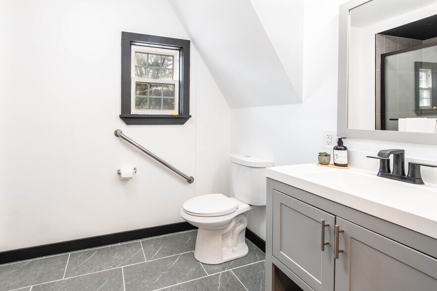 More Photos Of 120 Danielson Pike, Foster Freestanding For Sale