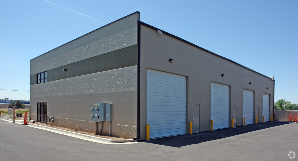 More Photos Of 215 E 700 S, Clearfield Light Manufacturing For Lease