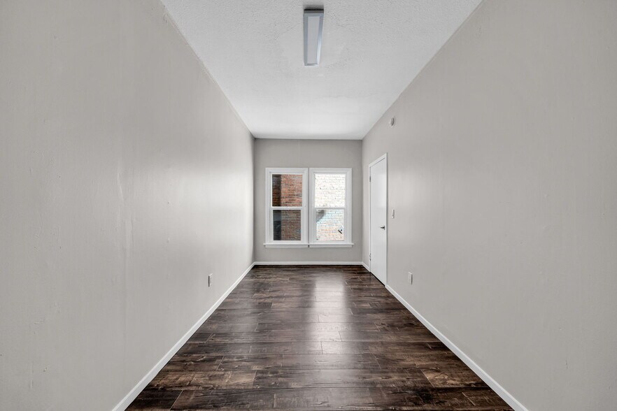 More Photos Of 3209 Descanso Dr, Los Angeles Apartments For Sale