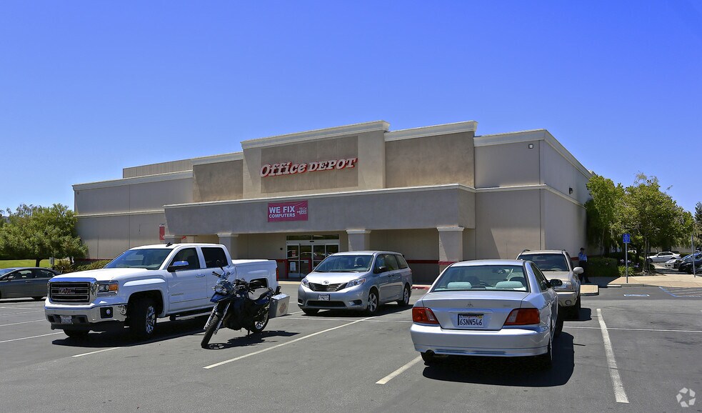 More Photos Of 1119 Industrial Rd, San Carlos General Retail For Lease