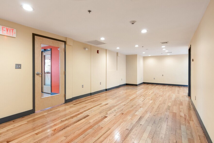 More Photos Of 18 Shepard St, Brighton Coworking Space