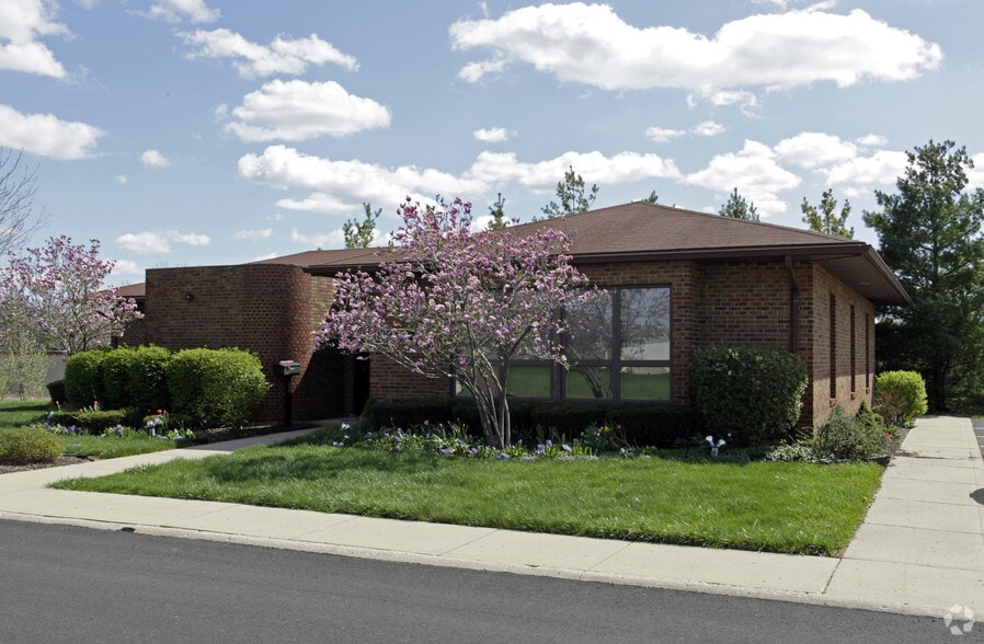 Primary Photo Of 6373 Kittyhawk Commons Blvd, Dayton Office For Lease