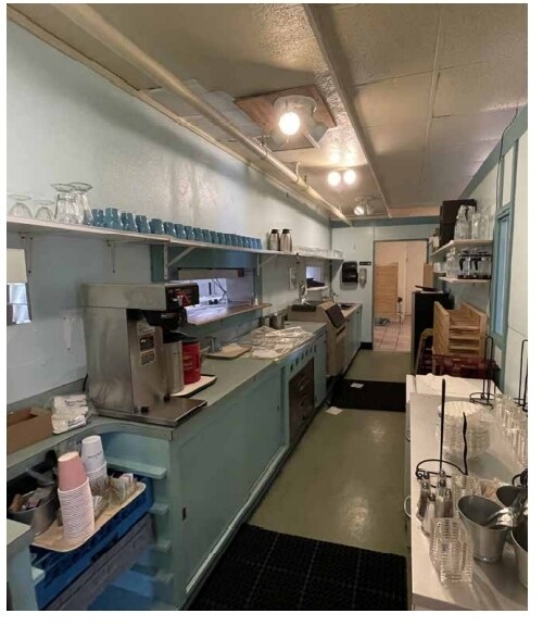 More Photos Of 101 S 1st St, Shelton Apartments For Sale