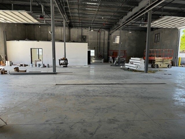 More Photos Of 23810 W 83rd Ter, Shawnee Service For Lease