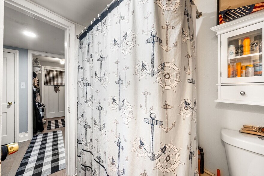 More Photos Of 217 White Ave, Linwood Apartments For Sale