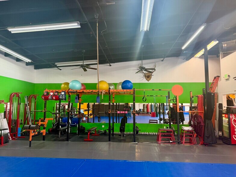 More Photos Of 1332 US Highway 395 N, Gardnerville Health Club For Sale