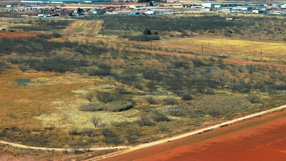 Primary Photo Of 2206 N Lamesa Hwy, Big Spring Light Distribution For Sale