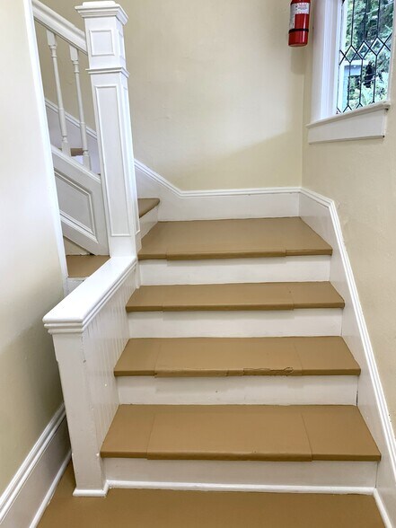 More Photos Of 3118 SE Yamhill St, Portland Apartments For Sale
