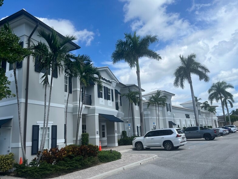 More Photos Of 1110-1120 S Federal Hwy, Delray Beach Storefront Retail Office For Lease