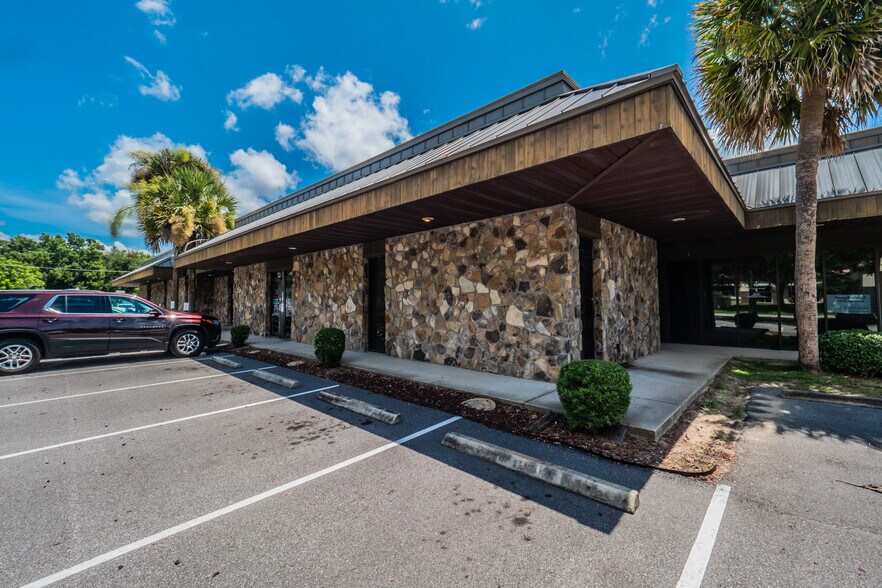 More Photos Of 1020 5th St Se, Winter Haven Skilled Nursing Facility For Lease