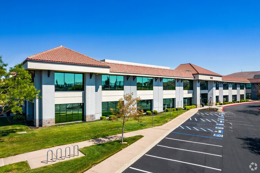 More Photos Of 7633 Southfront Rd, Livermore Unknown For Lease