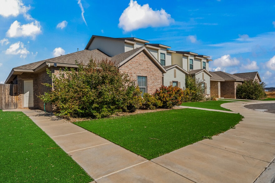 More Photos Of 2602 135th St, Lubbock Apartments For Sale