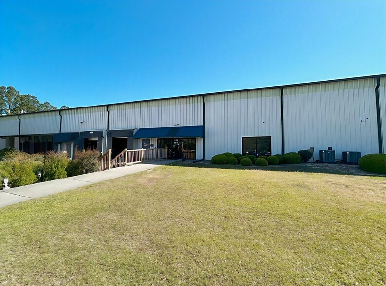 Primary Photo Of 4208 Murchison Rd, Fayetteville Warehouse For Lease