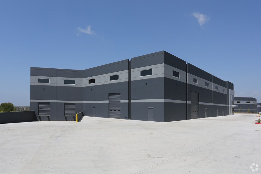 More Photos Of 2954 Norman Strasse Rd, San Marcos Warehouse For Lease