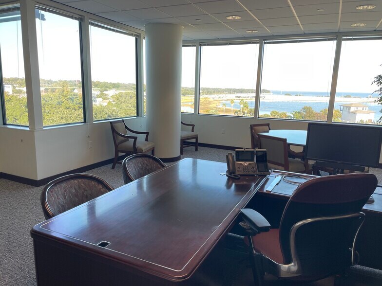 More Photos Of 1 Energy Pl, Pensacola Office For Lease