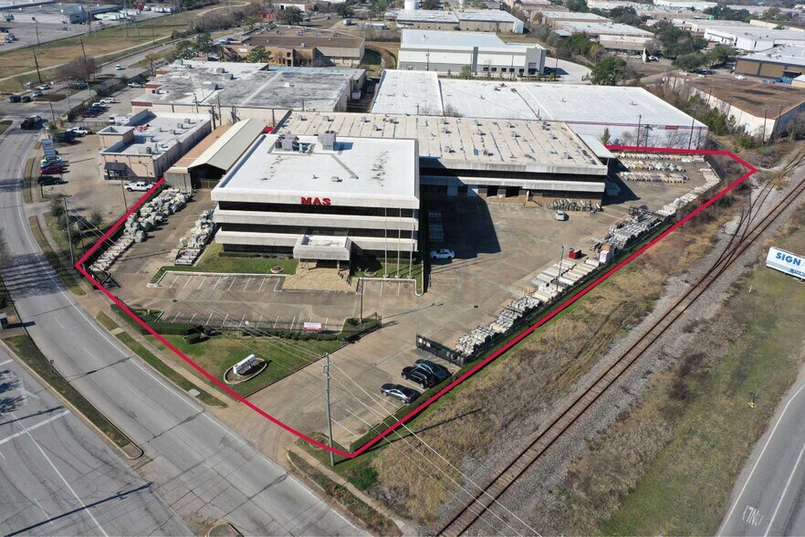Primary Photo Of 7604 Kempwood Dr, Houston Light Distribution For Lease