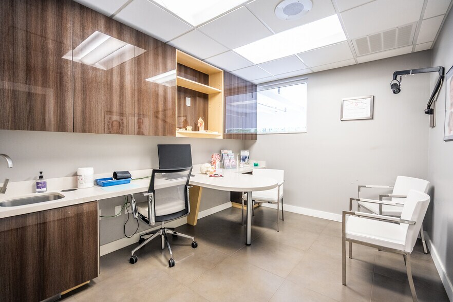 More Photos Of 7600 SW 57th Ave, Miami Medical For Lease