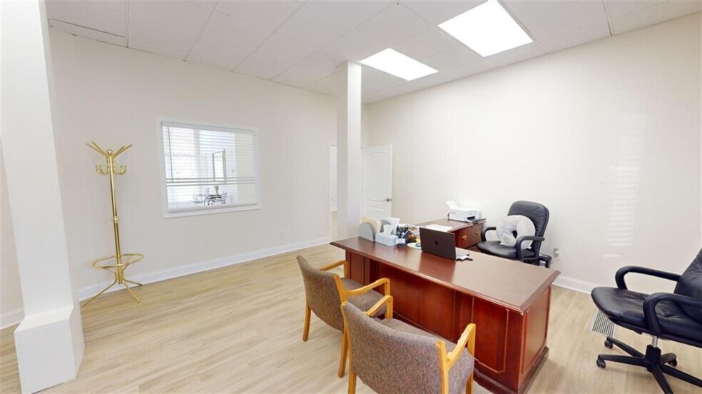 More Photos Of 218 W Main St, Auburn Office For Sale