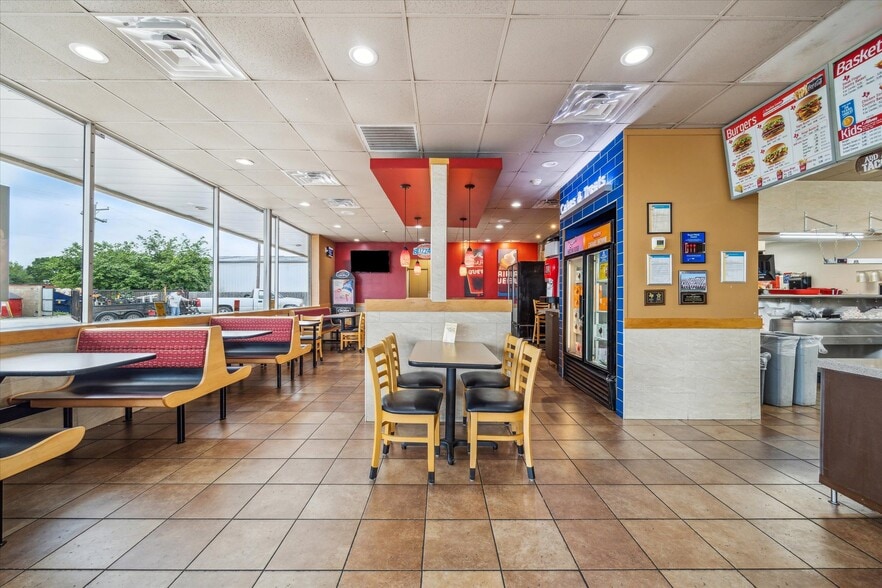 More Photos Of 10404 Telephone Rd, Houston Fast Food For Sale