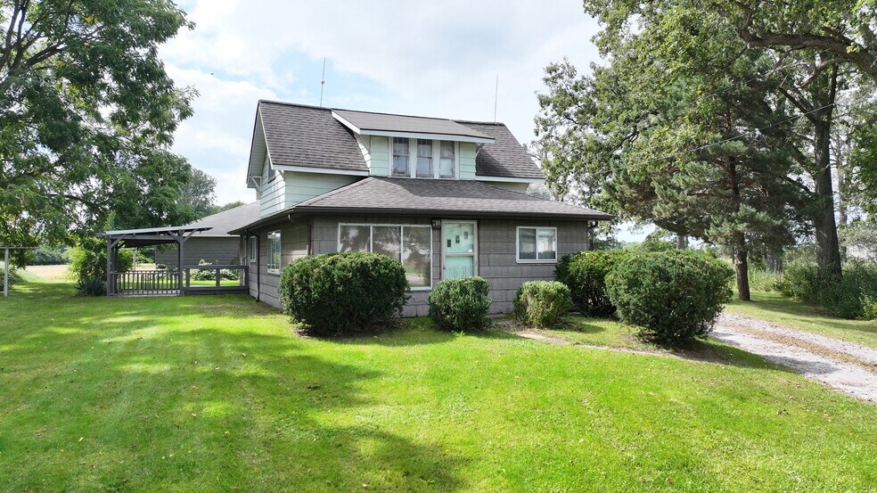 More Photos Of 11250 Dixie Hwy, Birch Run Land For Sale