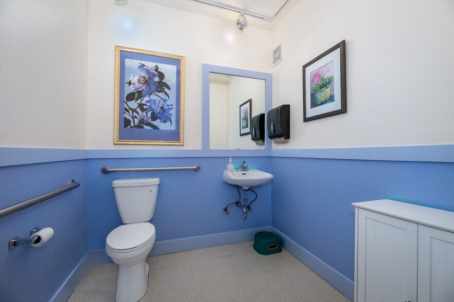 More Photos Of 246 S Church St, Grass Valley Specialty For Sale