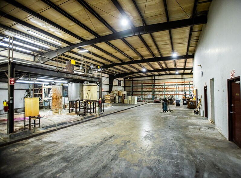 More Photos Of 1 Tenbrook Industrial Ct, Arnold Warehouse For Sale