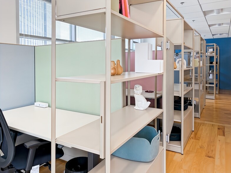 More Photos Of 4445 Willard Ave, Chevy Chase Coworking Space