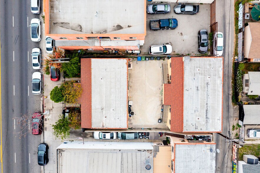 More Photos Of 139 W Florence Ave, Los Angeles Apartments For Sale