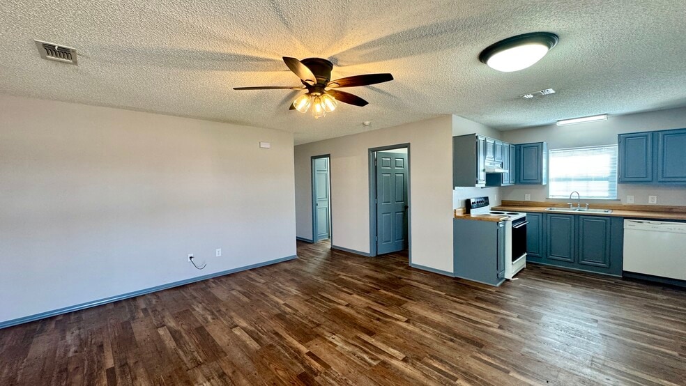 More Photos Of 36908 State Highway 64, Wills Point Multifamily For Sale