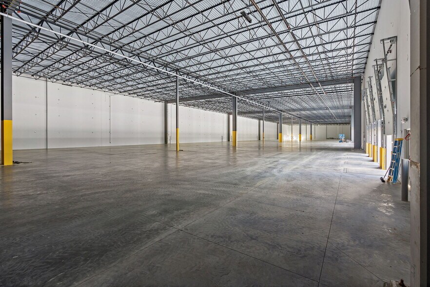 More Photos Of 100 Spontex Dr, Columbia Warehouse For Lease