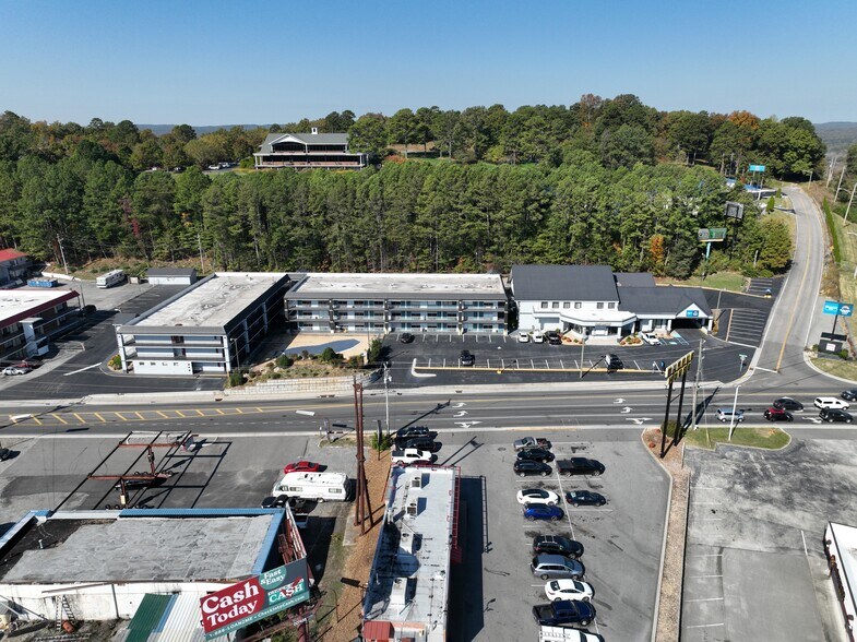 More Photos Of 2595 Georgetown Rd, Cleveland Hotel For Sale