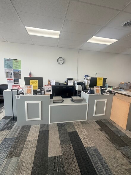 More Photos Of 1440-1466 Bethel Rd, Columbus General Retail For Sale