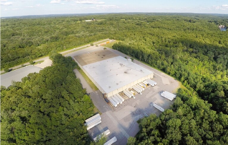 More Photos Of 88 Huntoon Memorial Hwy, Leicester Distribution For Lease
