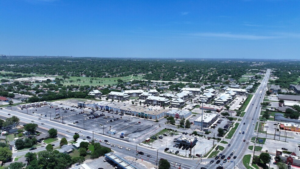 More Photos Of 1324-1434 Callaghan Rd, San Antonio Storefront For Lease