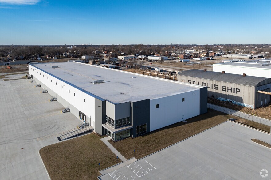 More Photos Of 8500 Reilly Ave, Saint Louis Warehouse For Lease
