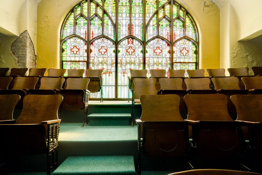 More Photos Of 531 W Ash St, Piqua Religious Facility For Sale