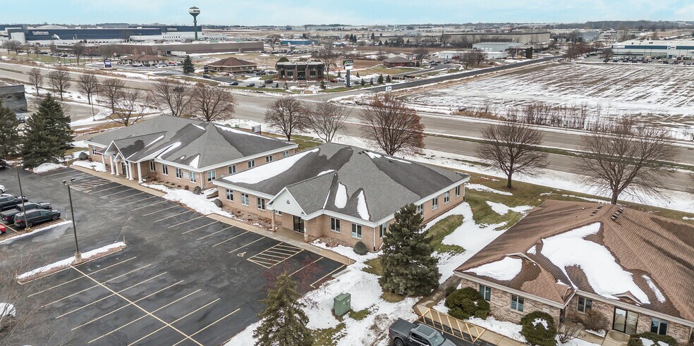 More Photos Of W6180 Aerotech Dr, Appleton Office For Sale