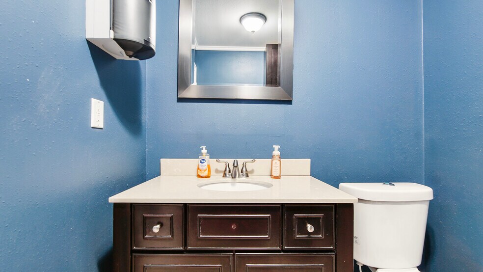 More Photos Of 308 Williams Ave, Port Saint Joe Storefront For Sale