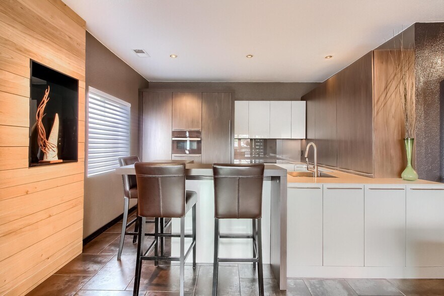 More Photos Of 10403 W 44th Ave, Wheat Ridge Storefront Retail Residential For Sale