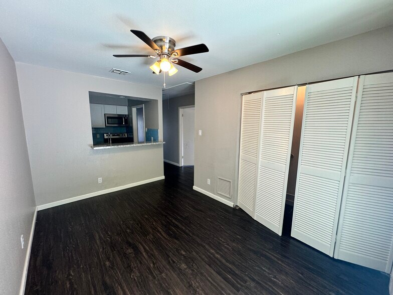 More Photos Of 7315 Housman, Houston Specialty For Sale