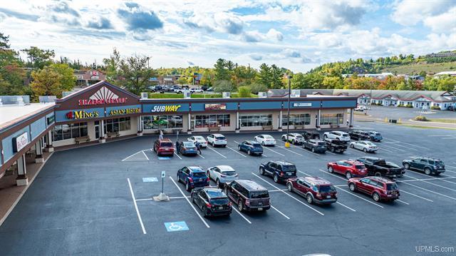 More Photos Of 901 Razorback Dr, Houghton Storefront For Sale
