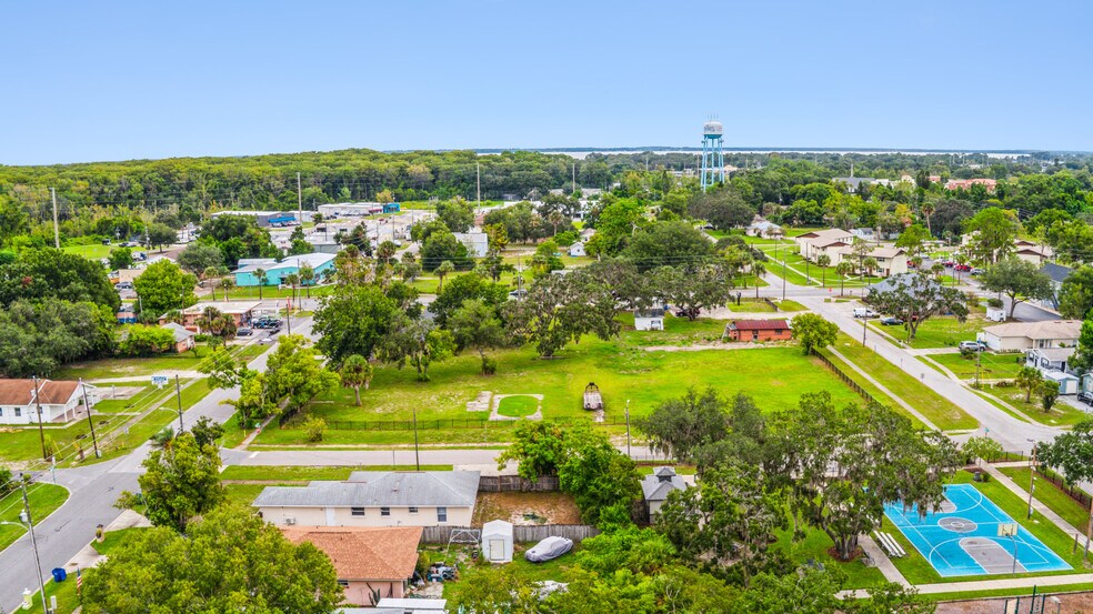 More Photos Of 819 Main St, Tavares Land For Sale