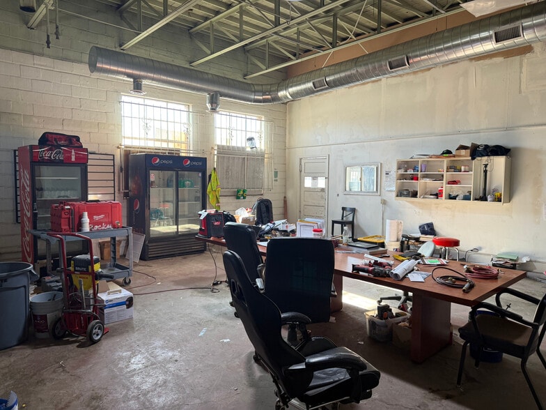 More Photos Of 115 S Grand Ave, Pueblo Industrial For Sale