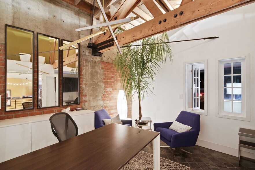 More Photos Of 3933 30th St, San Diego Storefront For Sale