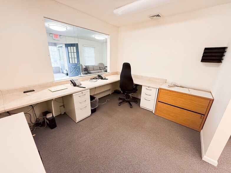More Photos Of 108 Kings Hwy S, Cherry Hill Office For Lease