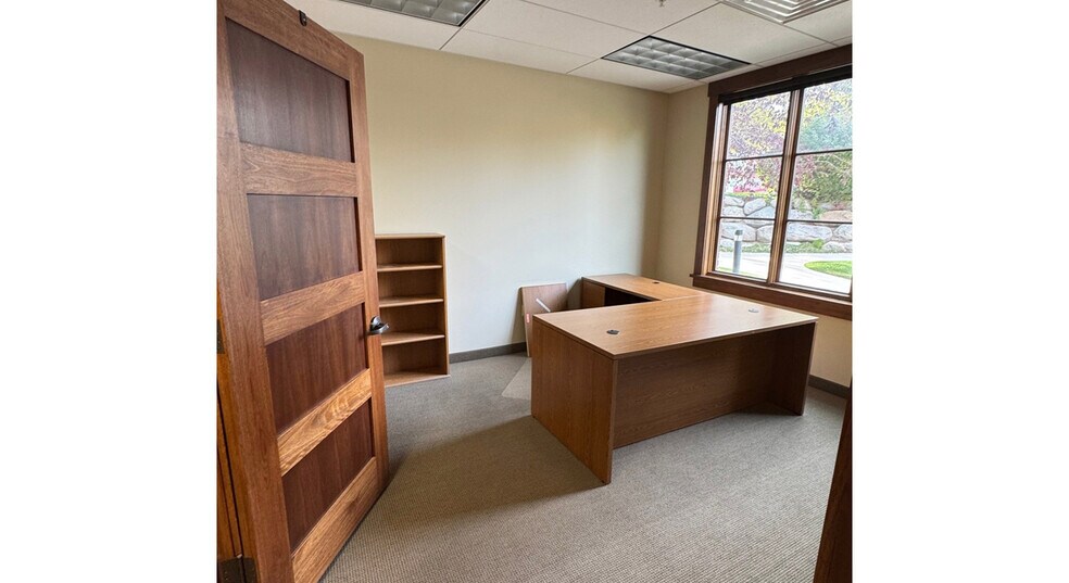 More Photos Of 3340 N Center St, Lehi Office For Lease